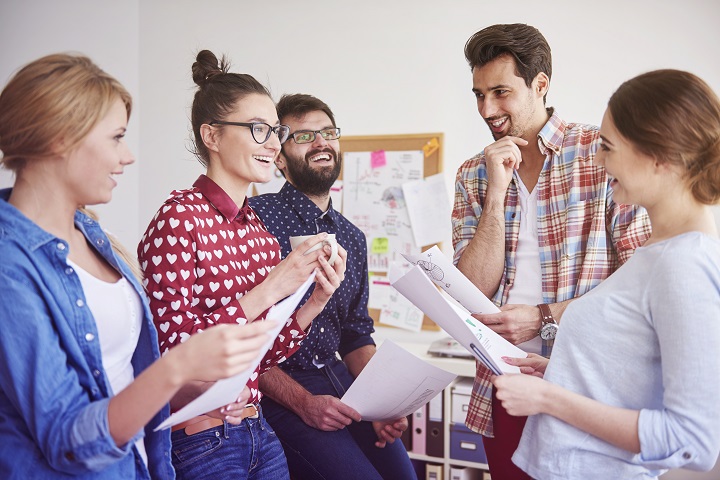 Top 5 abilități de învățat online în 2025 cu TopAcademy.ro